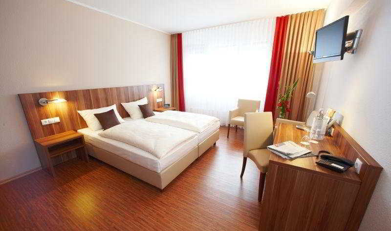 Hotel Ebertor - Hotel&hostel 3*